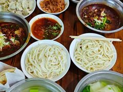 -王菊美食街·王菊面馆(总店)