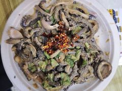 -黑八私房老北京炸酱面