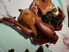 吊烧乳鸽-绿茶餐厅(布吉万象汇店)