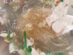 传统鸭血粉丝-苓记南京鸭血粉丝.皮肚面(县东巷店)
