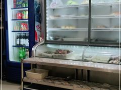 自助取餐区-华圆美食