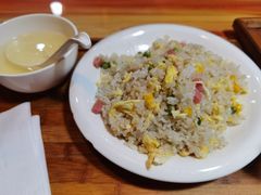 腊肠炒饭-富源春面馆(四川北路店)