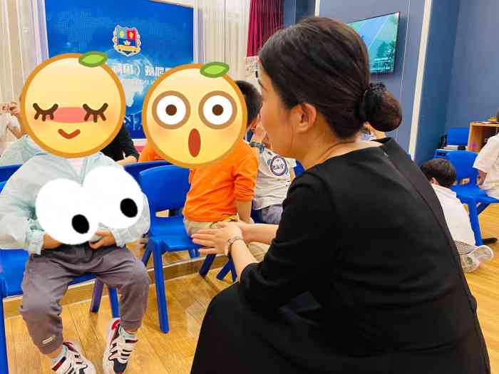 米娜凯威礼仪艺术学校(圣地新天地校区)