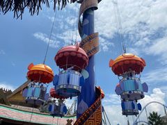 -七彩云南欢乐世界