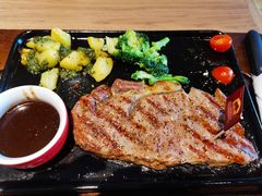 -必胜客(新中纬店)