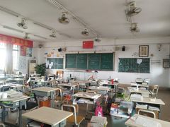 -佛山市第一中学