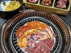 -匠牛亭·锅物烧肉放题自助(昆百大·泰业城店)
