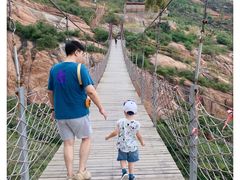 -黄金寨原生态旅游区