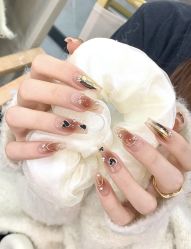 -i.f美甲美睫