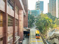 -香港大学