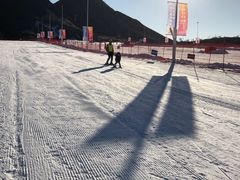 -荣盛康旅野三坡滑雪场