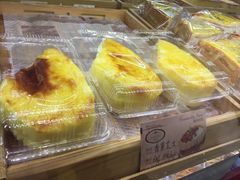 -宏发红西饼屋(天津路店)