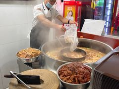 -门框胡同百年卤煮(新街口店)