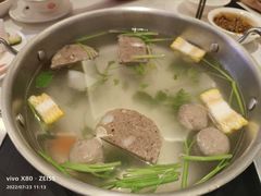 -牛焱·贵州黄牛肉火锅(城西银泰店)