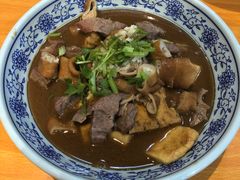 卤煮火烧-门框胡同百年卤煮(鸟巢店)