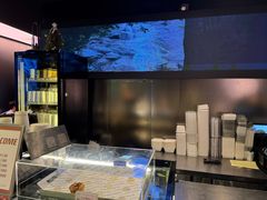 -W COLLECTIVE  DESSERT SHOP