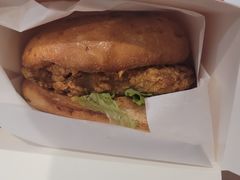 -必胜客(威高广场店)