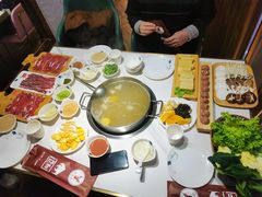 -和兴记潮汕牛肉火锅(太原街万达店)