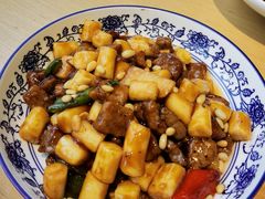 松子牛肉炒年糕-兔爸私家小厨(新北万达店)