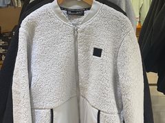 -UNDER ARMOUR(新燕莎奥莱店)