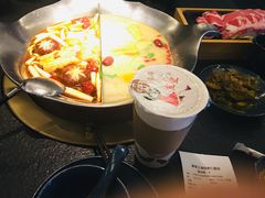 -湊湊火锅·茶憩(打浦桥日月光店)