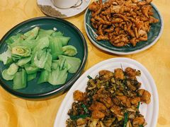 -粤·向群饭店(泮塘路店)