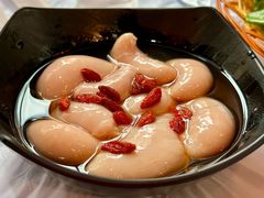 鸡子-鲜入围煮花胶鸡海鲜火锅