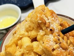 香爆嘴松子仁萨其马-喜势点·糖沙翁手工茶点·本地人茶居(永庆坊店)