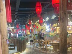 -老滇山寨•云南特色菜•地方菜•民族风情歌舞表演(金碧店)