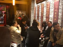 等位区-小龙坎火锅(阳泉店)