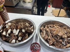 -九寨沟特色牦牛肉汤锅