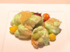 果仁芥末虾球-丽思卡尔顿酒店-天泰轩中餐厅(大沽北路店)