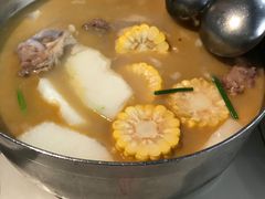 -肥仔文澳门猪骨煲(南京西路店)