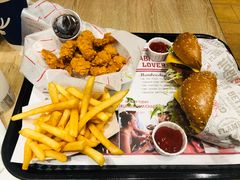-The Habit Burger Grill 哈比特汉堡(爱琴海店)