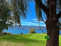 -昆明春城湖畔度假村