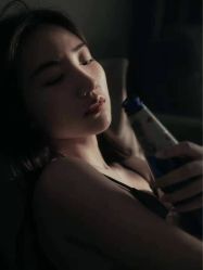 点击看大图 -定格摄影·轻奢定制写真馆