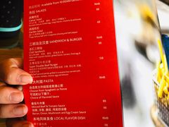 -上海滴水湖皇冠假日酒店