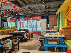 -钢管厂五区小郡肝串串香火锅(梅川路店)
