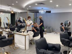 -八佰伴8008星级形象店