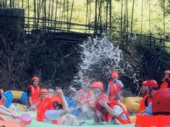 -雅鲁激流探险漂流