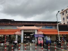 -霞涌市场海鲜摆卖区