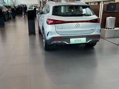 -天津波士信达奔驰4S店(卫津南路店)