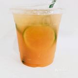 夏日好喝冰咖啡配软曲奇