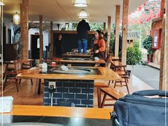 大堂-屈夫人地锅鸡(南充店)