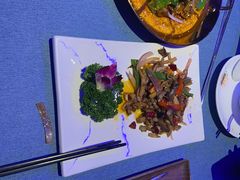 -清真·卡德尔大叔新疆主题餐厅(龙汇路店)