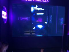 -星聚会KTV(外滩南京路旗舰店)