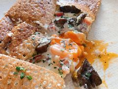 鸡蛋蘑菇熏肉荞麦可丽饼-RAC BAR(安福路店)