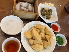 -日日鲜茶餐厅 · 潮汕菜 · 手工茶点(小公园店)
