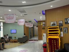 -雅悦齿科(顾村公园店)