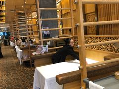 大堂-稻香酒家·34年老字号·港式粤菜(汉街店)